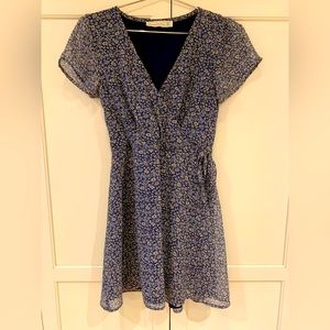 Abercrombie & Fitch Short Floral Wrap Dress Size XS